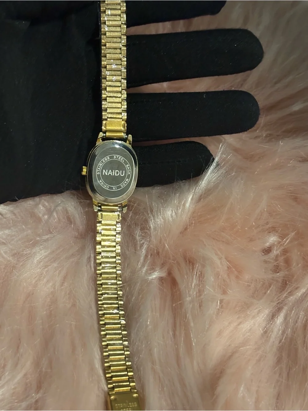 NAIDY Gold-Tone Women's Stretch Bracelet Watch